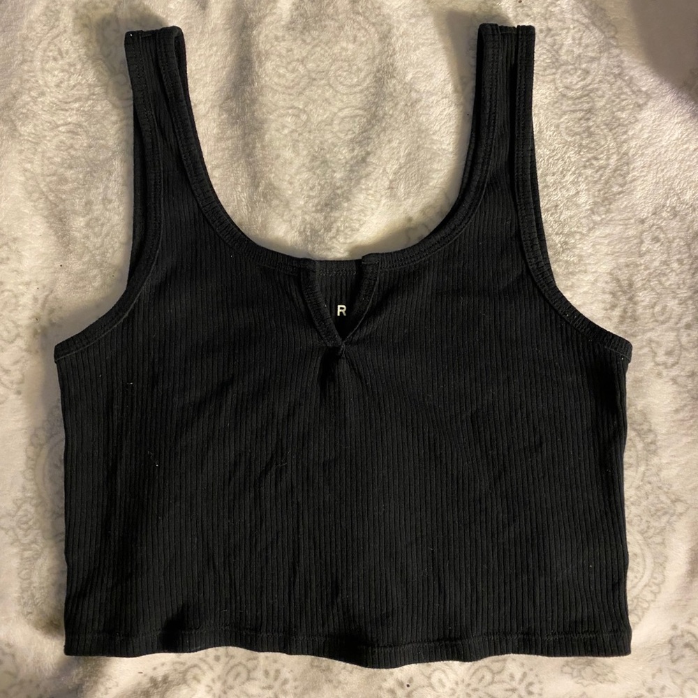 Black crop top